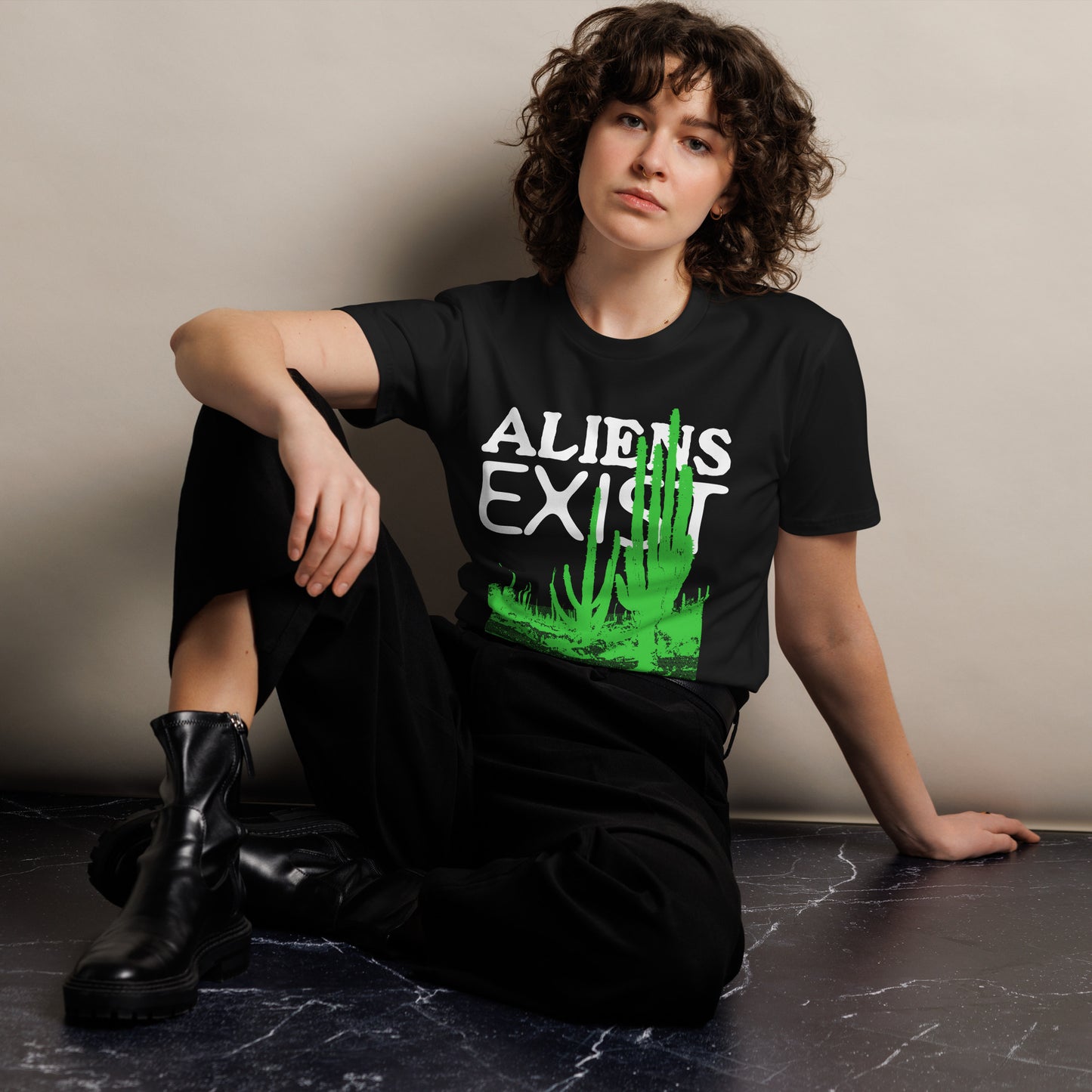 Aliens Exist Unisex Tee